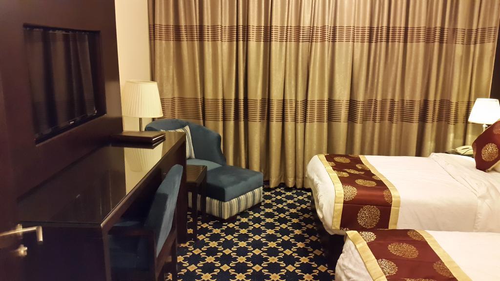 Al Thuraya Hotel Amman Chambre photo
