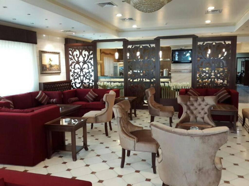 Al Thuraya Hotel Amman Extérieur photo