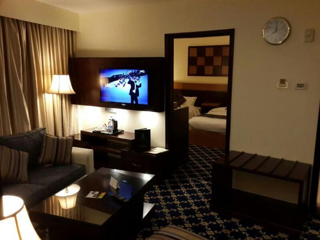 Al Thuraya Hotel Amman Extérieur photo
