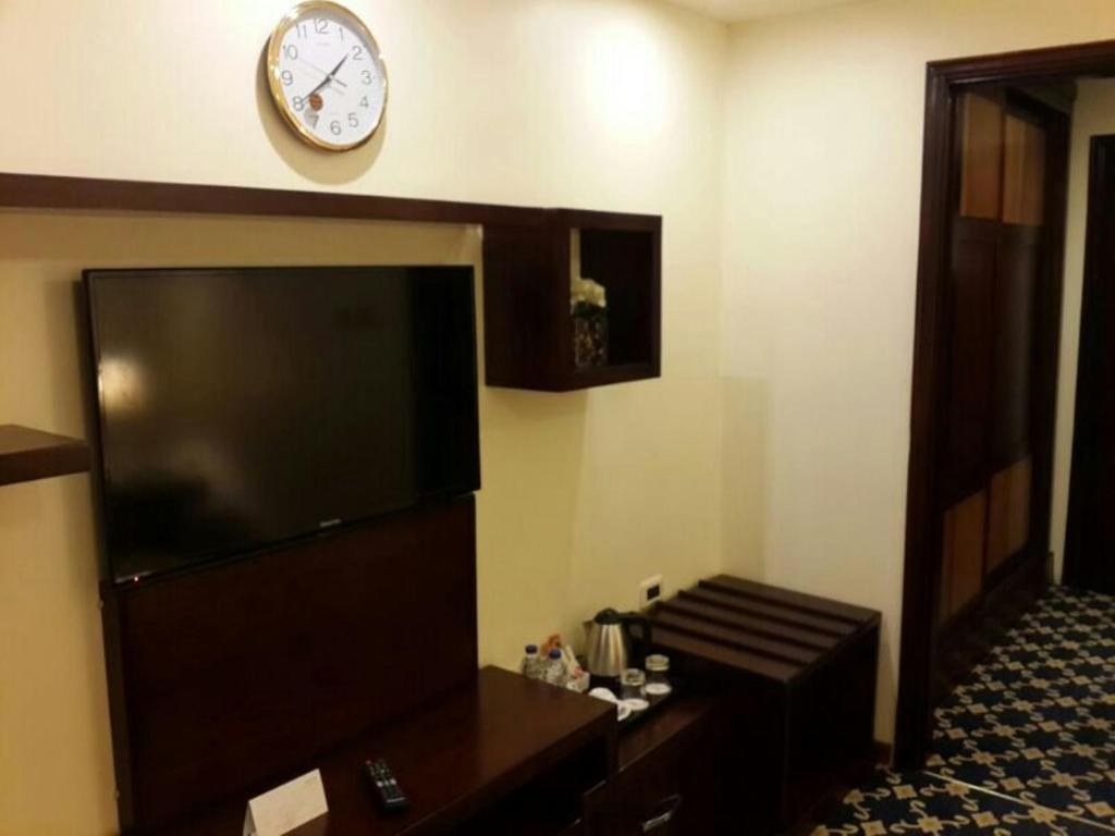 Al Thuraya Hotel Amman Extérieur photo